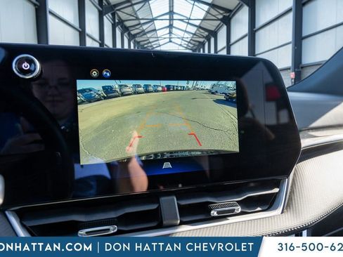 Used 2025 Chevrolet Equinox LT image 18