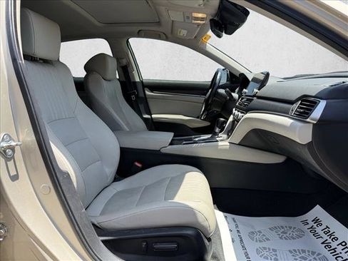 Used 2020 Honda Accord EX-L image 15