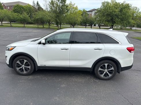 Used 2018 Kia Sorento EX AWD/4WD image 4