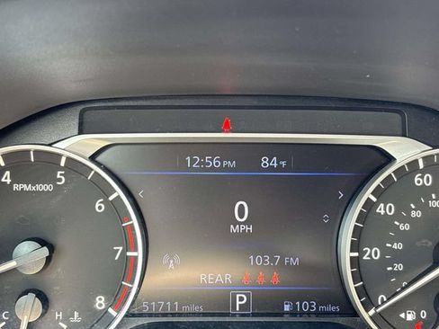 Used 2024 Nissan Altima 2.5 SV FWD image 24