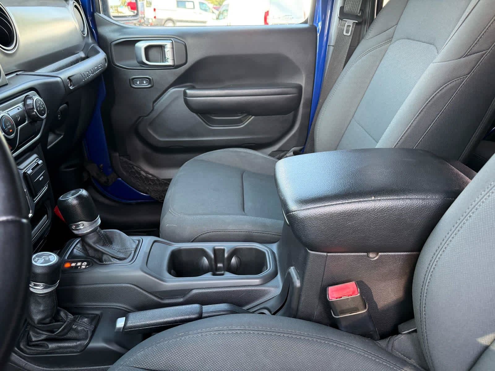 Used 2020 Jeep Wrangler Unlimited Sport S AWD/4WD image 22