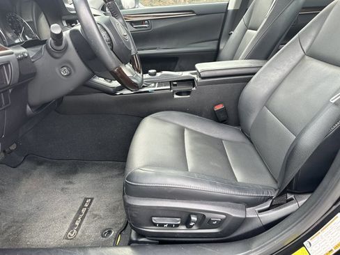 Used 2017 Lexus ES 350 image 10