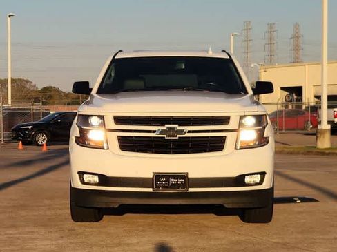 Used 2018 Chevrolet Suburban Premier image 6