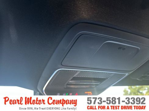 Used 2025 Chevrolet Traverse RS w/ LPO, Floor Liner Package AWD/4WD image 13