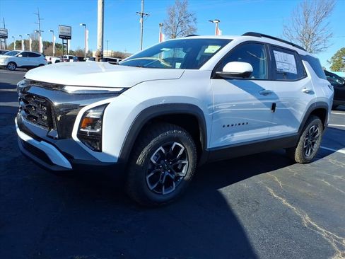 New 2026 Chevrolet Equinox ACTIV w/ Convenience Package III image 8