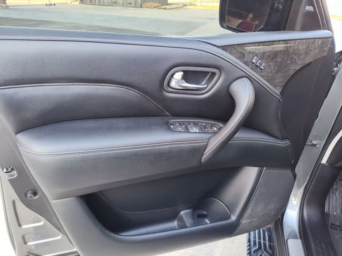 Used 2020 INFINITI QX80 Luxe w/ Proassist Package image 19