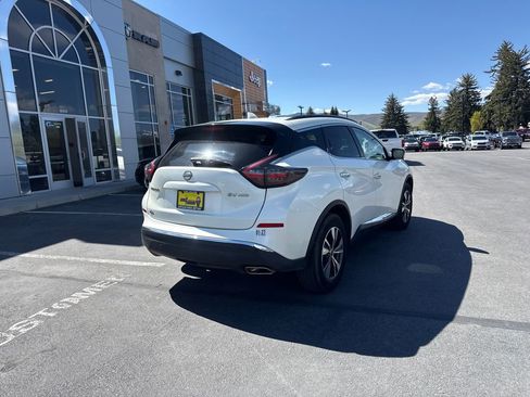 Used 2023 Nissan Murano SV AWD/4WD image 3