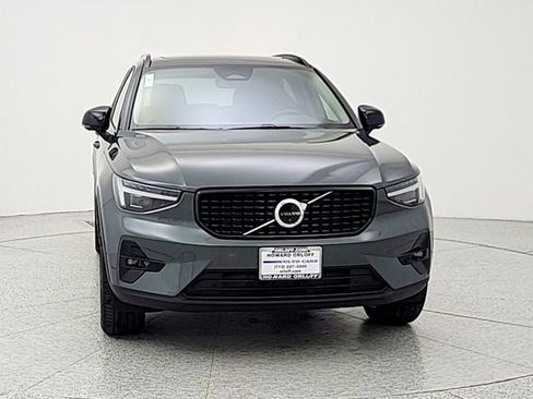 New 2026 Volvo XC40 B5 Plus w/ Protection Package Premier AWD/4WD image 2