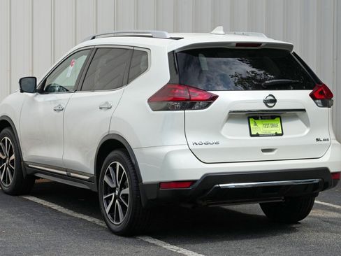 Used 2018 Nissan Rogue SL w/ Premium Package AWD/4WD image 47