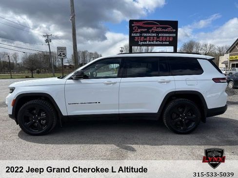 Used 2022 Jeep Grand Cherokee L Laredo AWD/4WD image 2