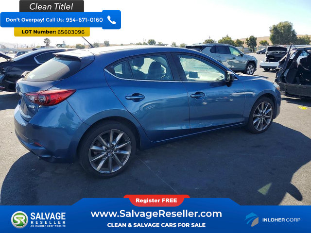 Used 2018 MAZDA MAZDA3 Touring FWD image 4
