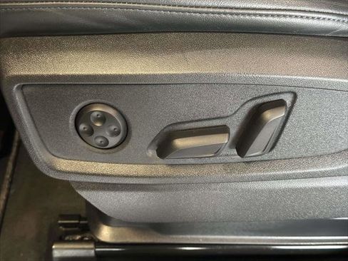 Used 2023 Audi Q5 2.0T Premium image 22