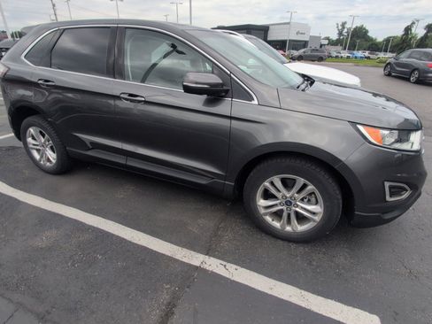 Used 2016 Ford Edge SEL w/ Equipment Group 201A AWD/4WD image 14