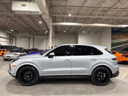 Used 2020 Porsche Cayenne image 5