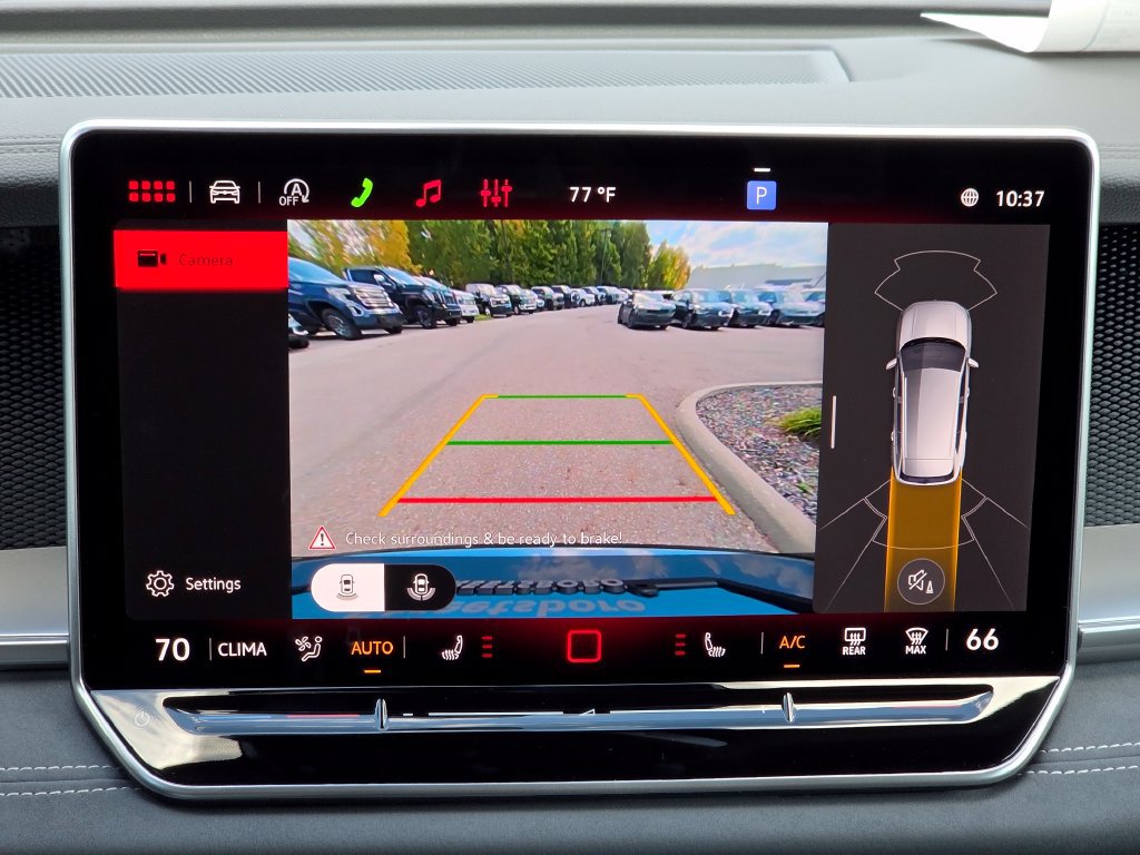 New 2026 Volkswagen Tiguan SE R-Line AWD/4WD image 8