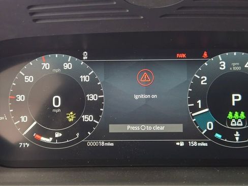 New 2025 Land Rover Discovery S image 22