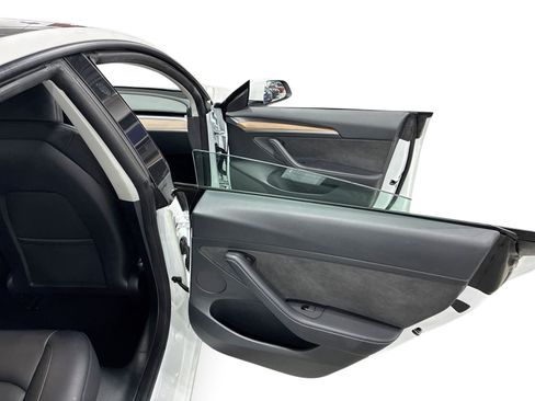 Certified 2023 Tesla Model 3 Standard Range RWD image 12