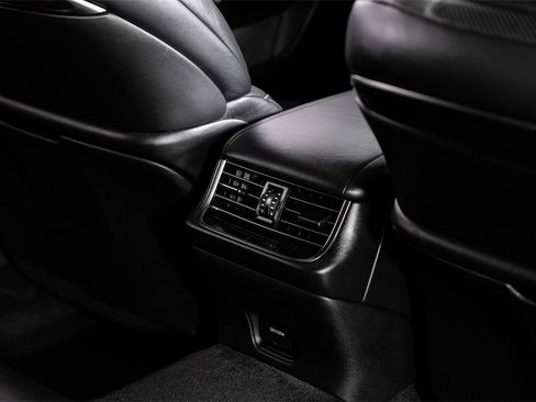 Used 2018 Lexus LS 500 image 38