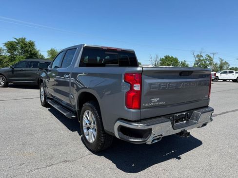 Used 2021 Chevrolet Silverado 1500 LTZ AWD/4WD image 4
