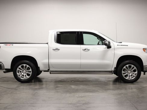Used 2025 Chevrolet Silverado 1500 LTZ w/ Technology Package AWD/4WD image 9