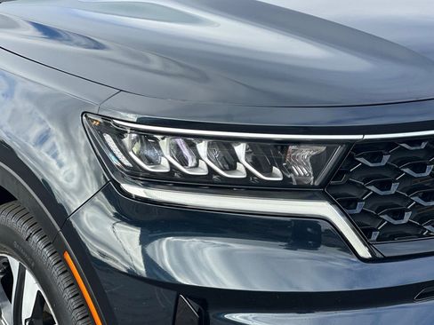 Certified 2023 Kia Sorento EX AWD/4WD image 47