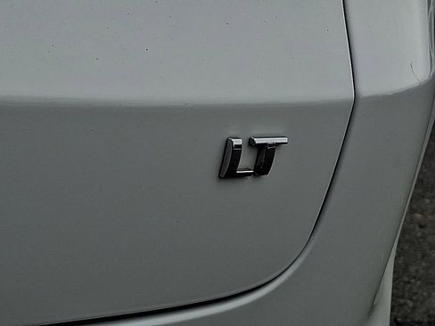 Used 2023 Chevrolet TrailBlazer LT image 29