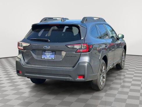 Used 2025 Subaru Outback Onyx Edition AWD/4WD image 5