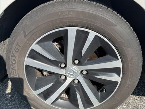Used 2023 Honda Civic LX image 4