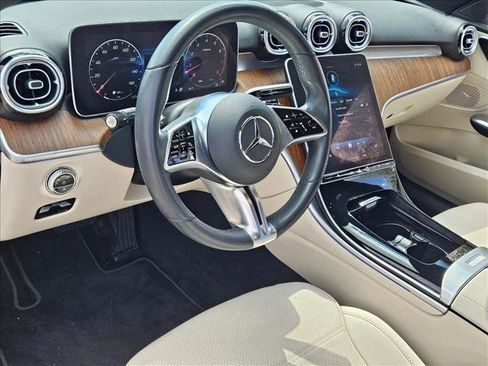 Used 2023 Mercedes-Benz C 300 Sedan image 9