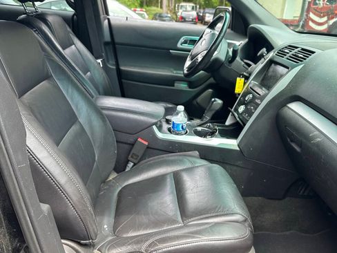 Used 2014 Ford Explorer XLT AWD/4WD image 5