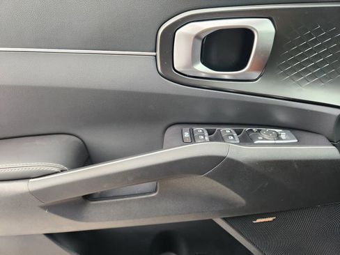 New 2026 Kia Sorento EX w/ EX Premium Package FWD image 16