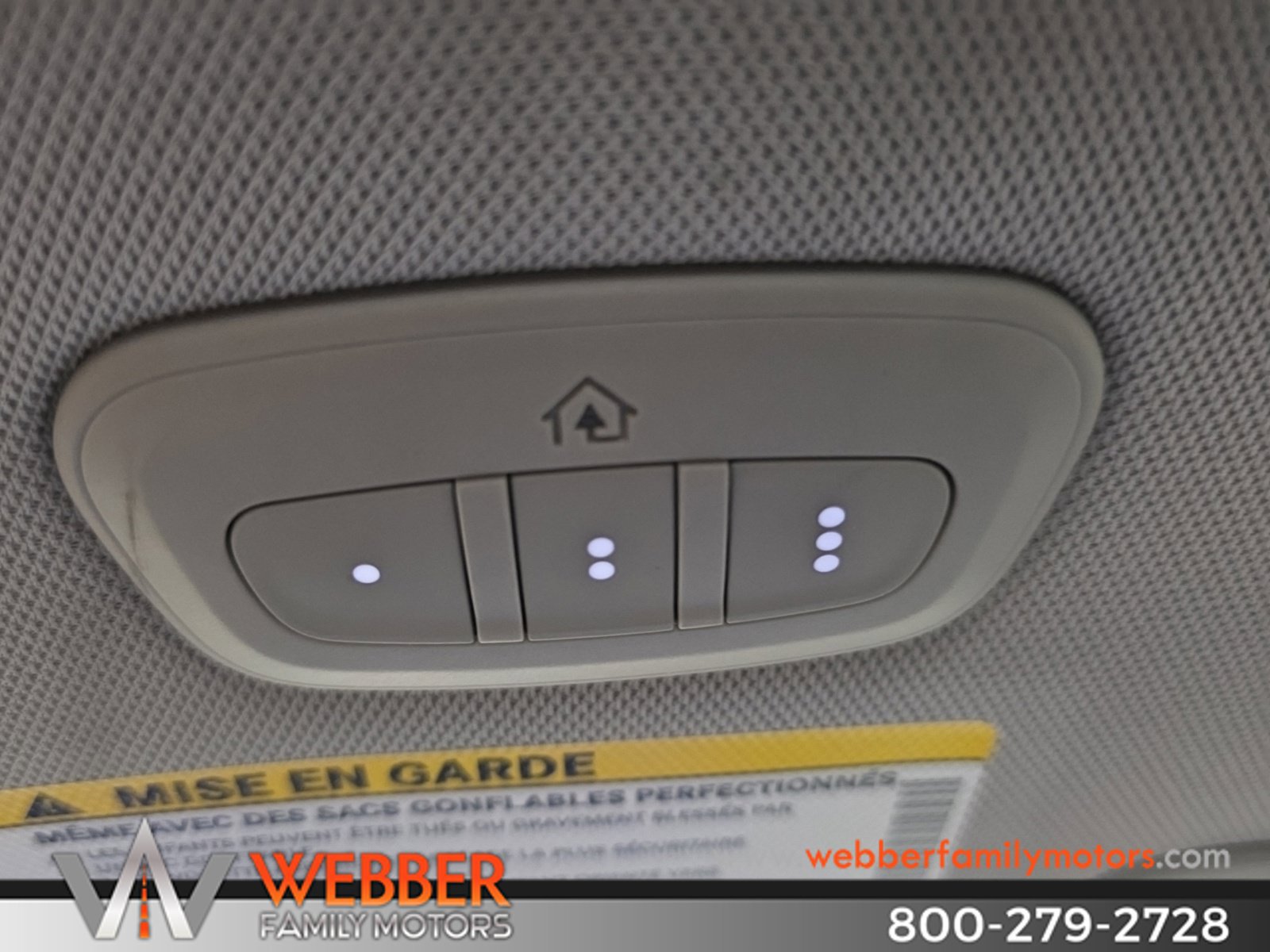Used 2020 Chrysler Pacifica Touring-L FWD image 28
