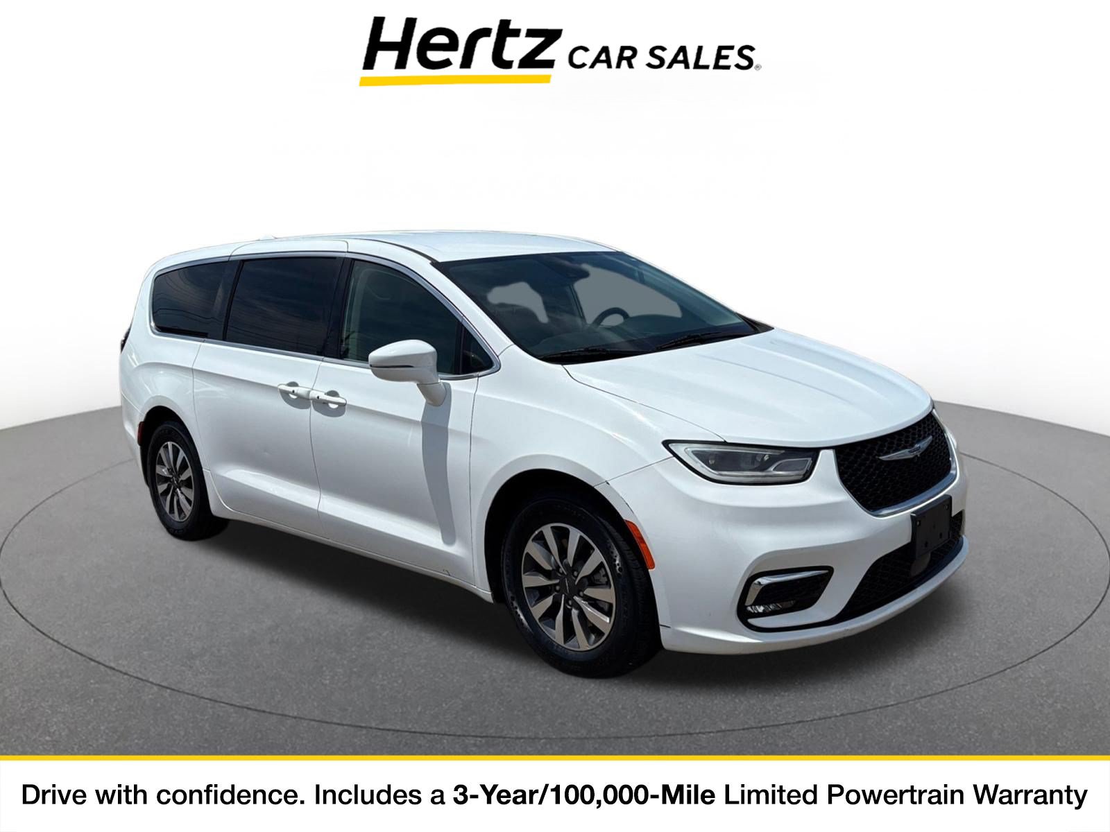 Used 2022 Chrysler Pacifica Touring-L FWD image 1