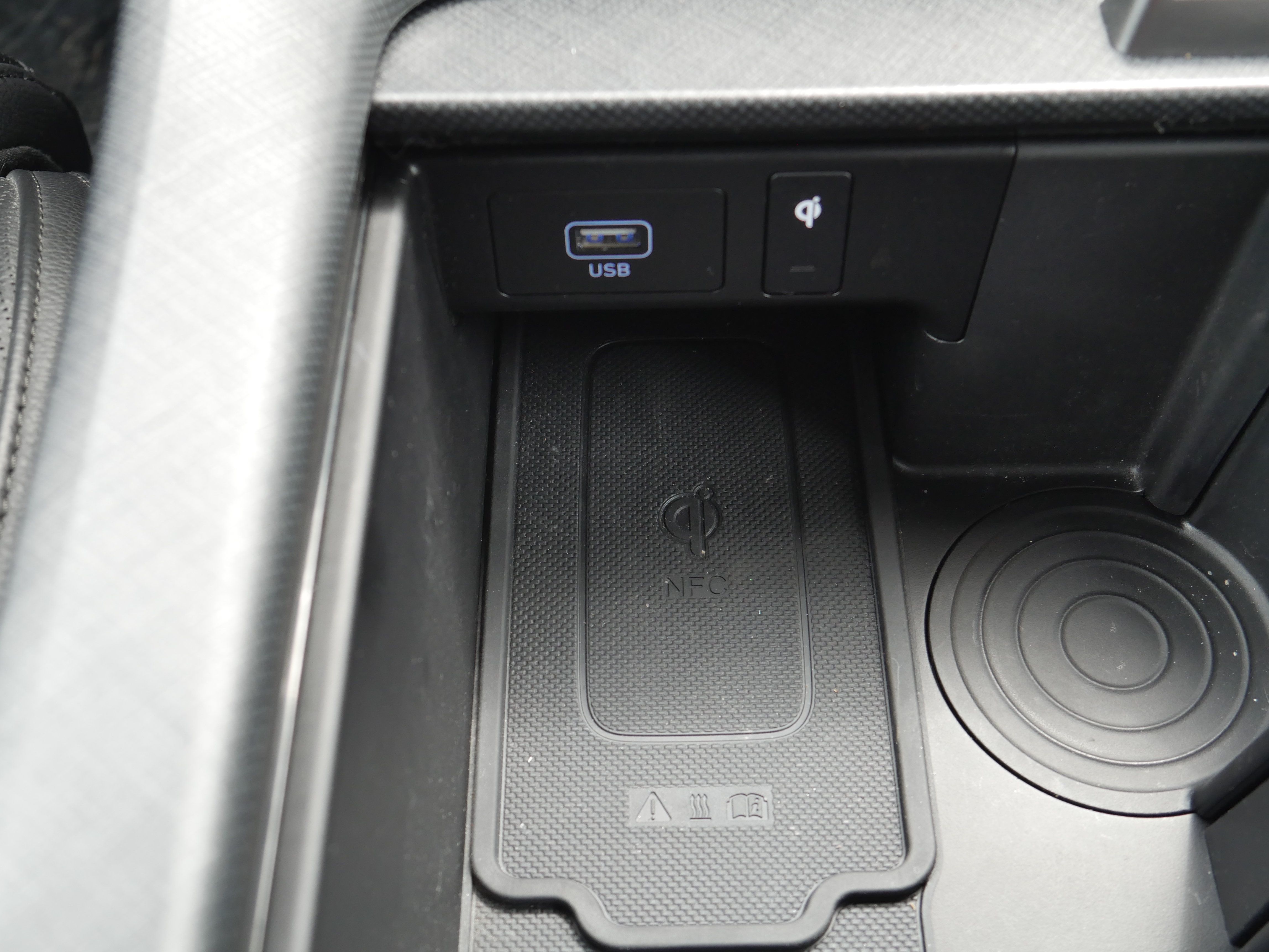 Used 2024 Hyundai Palisade Limited AWD/4WD image 25
