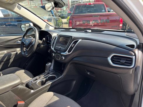 Used 2020 Chevrolet Equinox LT AWD/4WD image 27