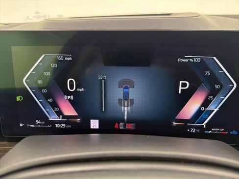 Certified 2023 BMW X7 xDrive40i w/ Executive Package image 35