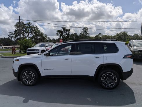 New 2026 Jeep Cherokee Limited AWD/4WD image 6