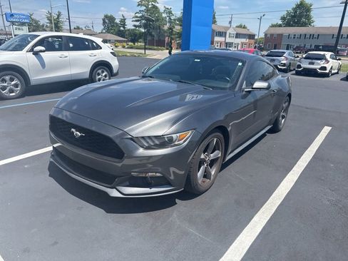 Used 2015 Ford Mustang Coupe w/ Equipment Group 051A RWD image 3