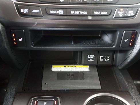 Used 2022 Honda Pilot Special Edition image 48