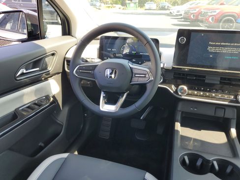 New 2026 Honda Prologue Touring image 8