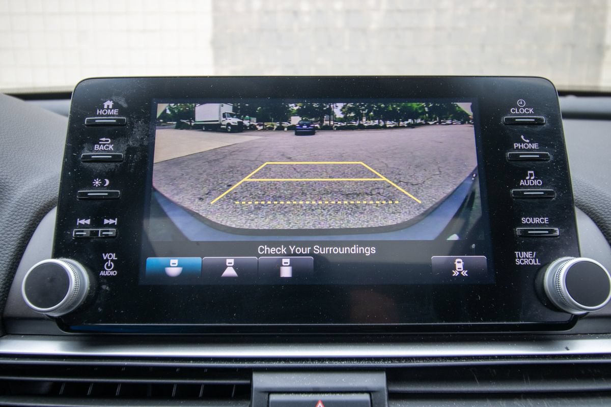 Used 2018 Honda Accord Sport image 27