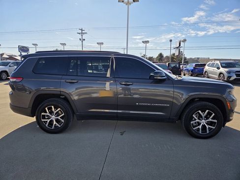 Used 2024 Jeep Grand Cherokee L Limited w/ Luxury Tech Group II AWD/4WD image 2