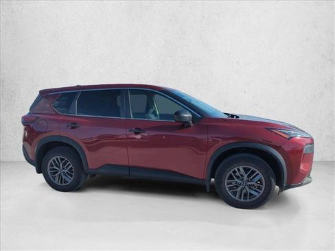 Used 2023 Nissan Rogue S AWD/4WD image 4