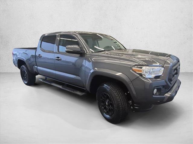 Used 2022 Toyota Tacoma SR5 w/ Technology Package RWD image 3