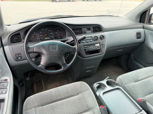 Used 2000 Honda Odyssey LX image 10