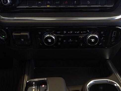 New 2026 GMC Sierra 1500 SLT w/ SLT Premium Package image 27