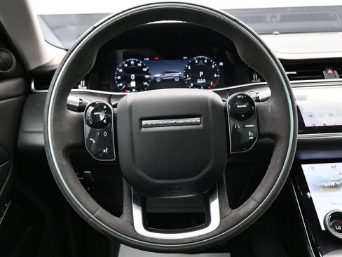 Used 2020 Land Rover Range Rover Evoque SE AWD/4WD image 17