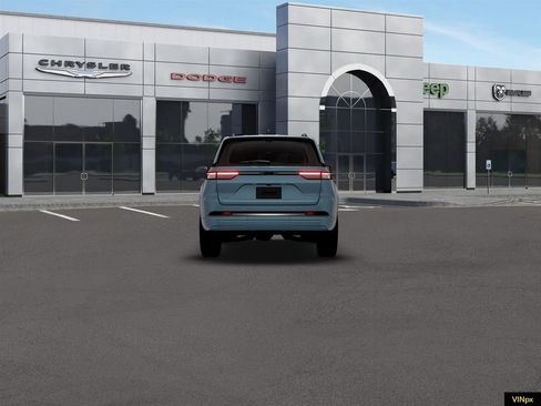New 2026 Jeep Grand Cherokee Limited AWD/4WD image 6