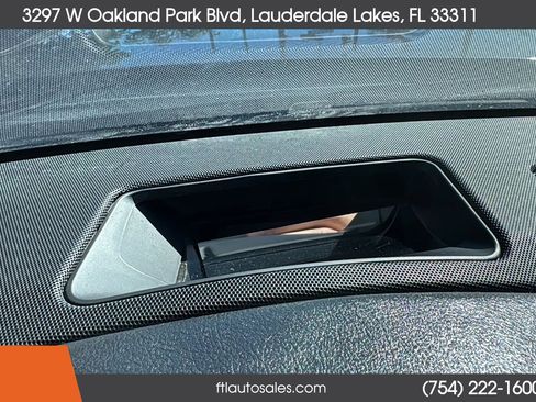 Used 2015 Cadillac Escalade Premium RWD image 91