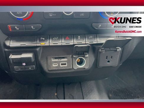 Used 2020 Chevrolet Silverado 2500 LT w/ All Star Edition image 21